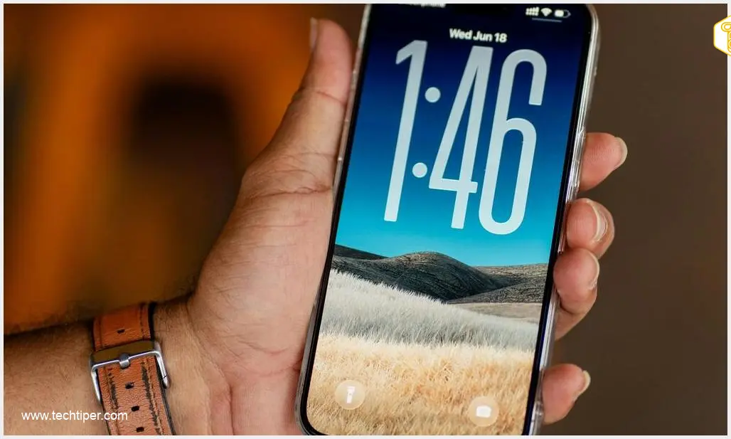 Apple Executive Criticizes Screen Protectors: “It Gives Me Goosebumps”