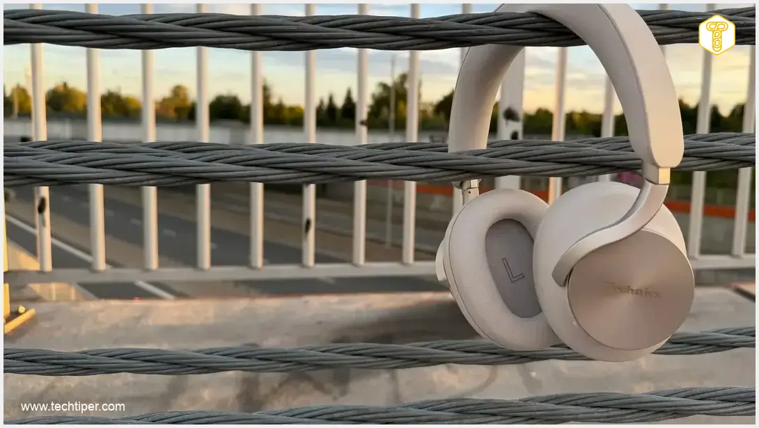 Image showing Technics EAH-A1000 Premium Headphones